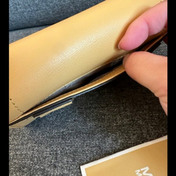 Michael Kors Kinsley Leather Bag In Dusty Daisy RARE! 🆕NWT⌚FAST😮‍💨⚡🚚 - Picture 3 of 16